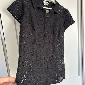 VanHeusen Studio Black Lace Button-Up‎ Top size M NWT